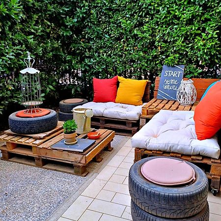 La Casa Dell'Artista Apartment Кампи Бизенцио Екстериор снимка